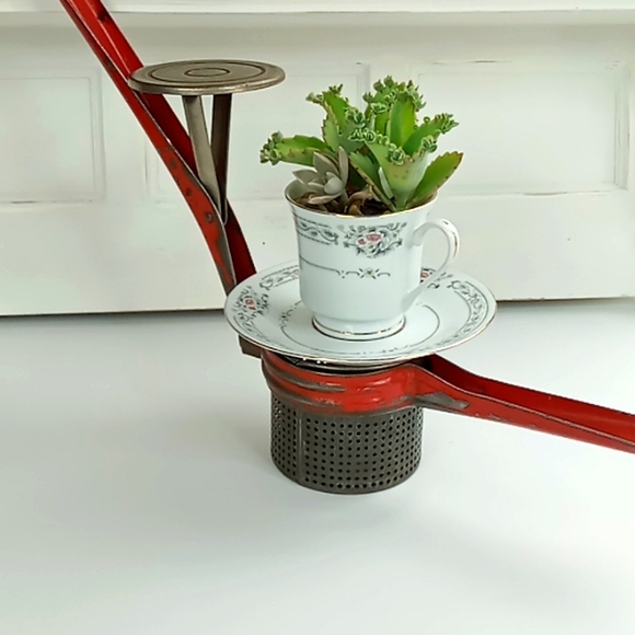 Vintage "Handy Things" Ludington Michigan Made in USA Red Potato Ricer - Picture 13 of 13